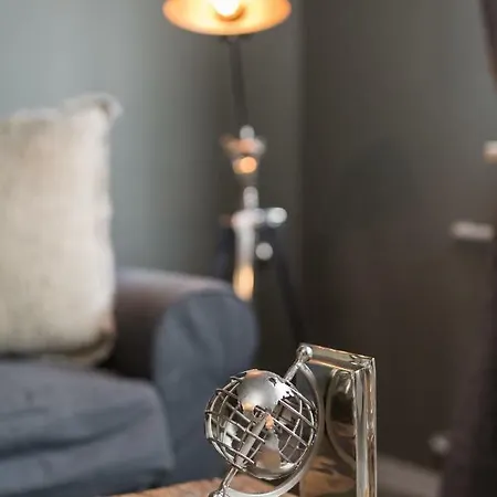 The Liv. - Station * Cologne