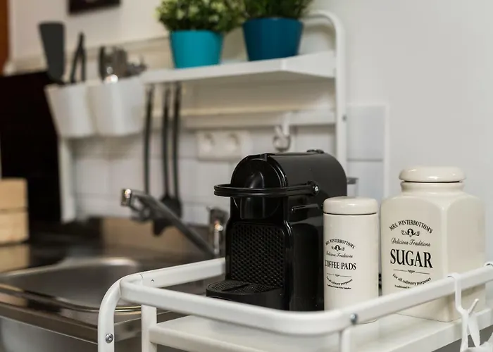 The Liv. - Station アパート