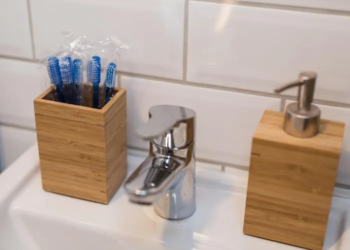 The Liv. - Station Colónia