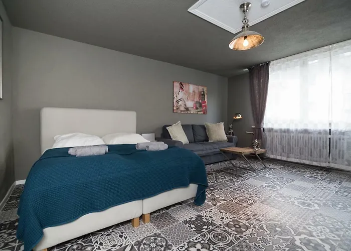 The Liv. - Station Colónia