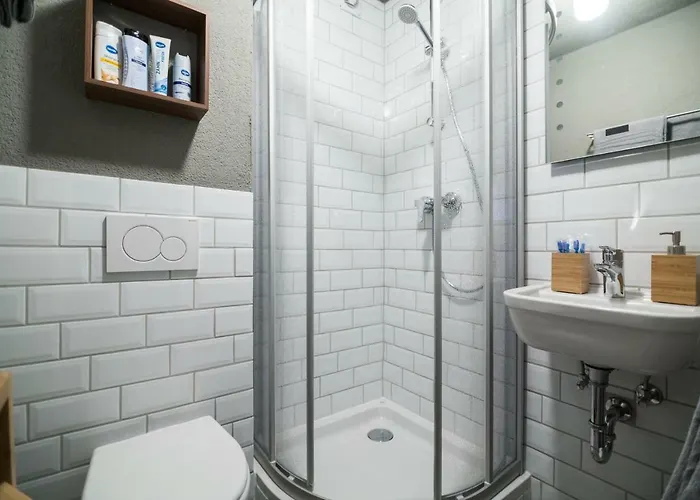 The Liv. - Station Apartamento Colónia